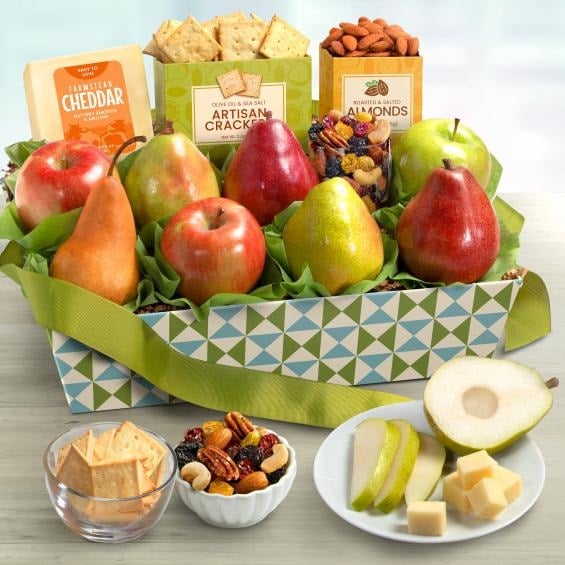 Golden State Fruit – California fruit basket with cheese, nuts, and crackers.