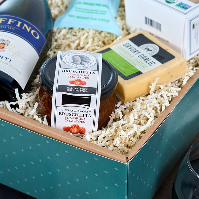Gourmet Food Basket Italian
