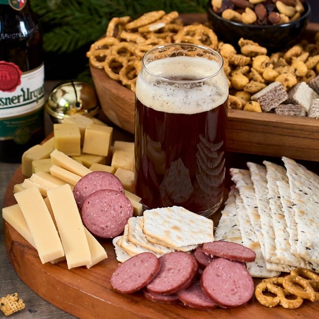 Christmas Cheer Beer Basket