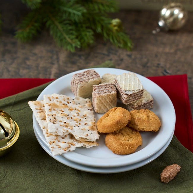 Sweet and Savory Christmas Gift Box