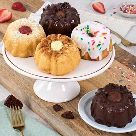 Mothers Day Mini Bundts 