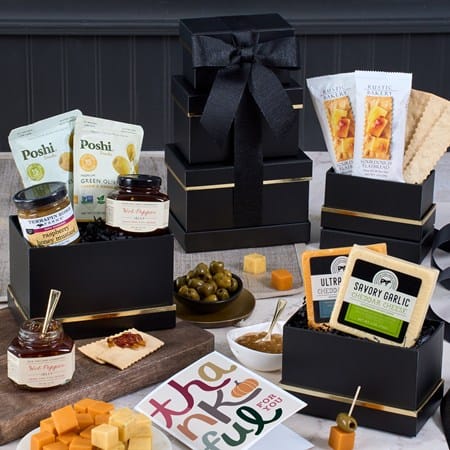Gourmet Thanksgiving Cheese and Cracker Gift Box