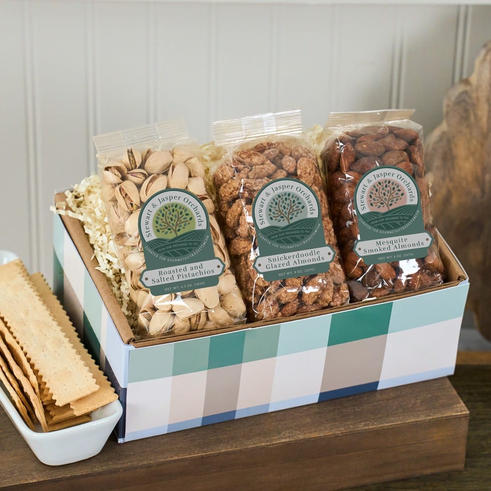 Charcuterie and Cheese Deluxe Gift