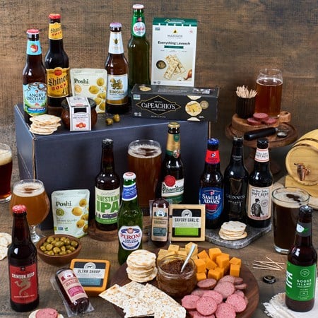 Around the World Beer Gift Box 12 beers
