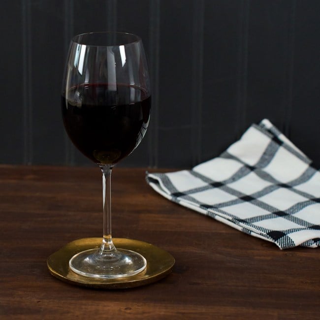 Red Wine & Dark Chocolate Gift Basket - Viu Manent