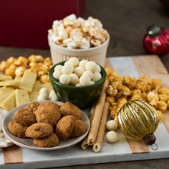 Christmas Gift Basket Classic