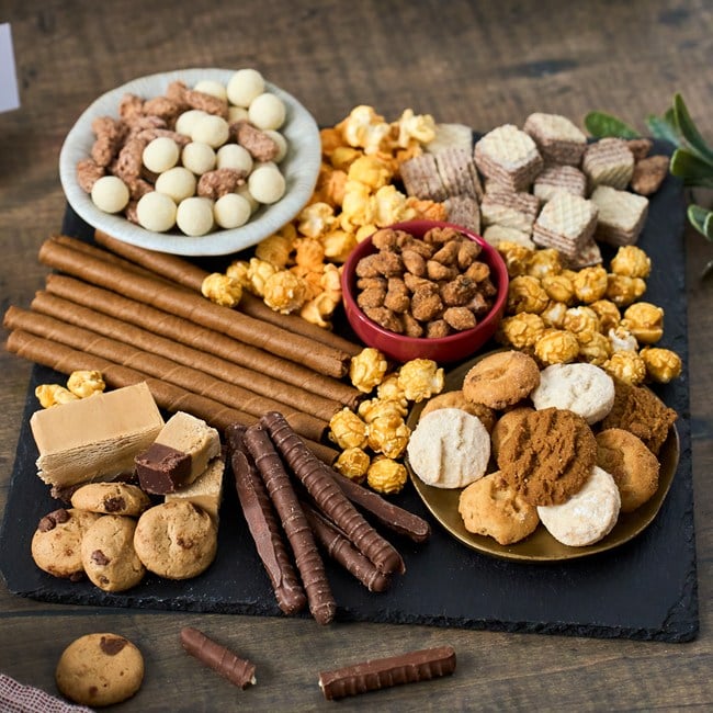 Christmas Snack Gift Basket Jumbo