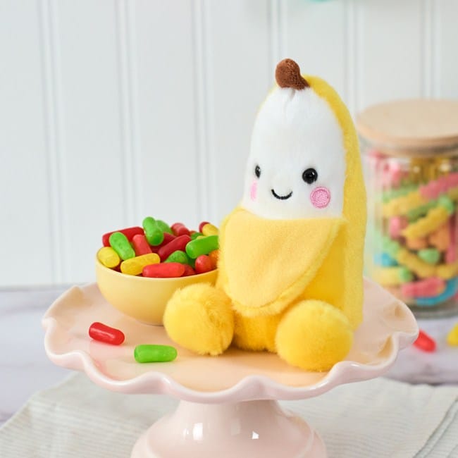 International Just For You! Gift Bucket