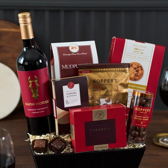 Christmas Wine Gift Basket