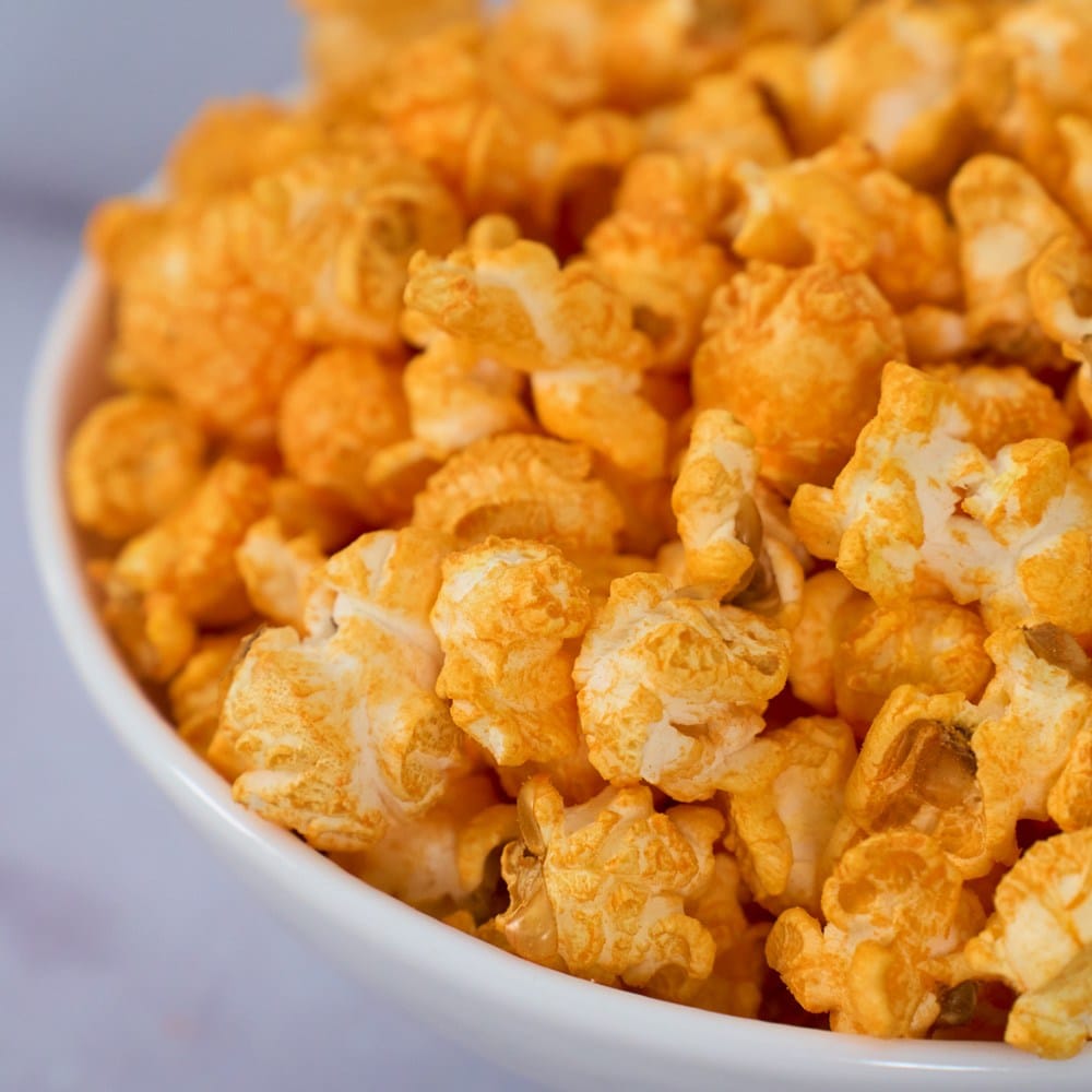 Golf Cheddar Popcorn Tin
