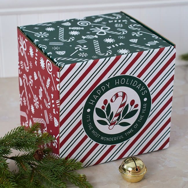 Holly Jolly Cheesy Cheddar Popcorn Experience