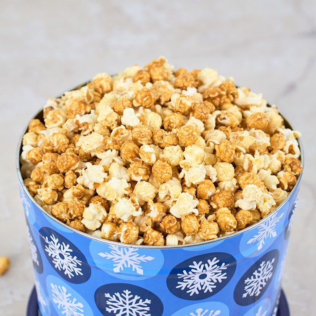 Winter Wishes Caramel and Kettle Corn Popcorn Duo 3.5 Gallon Experience