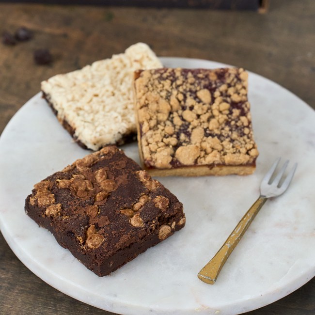 Bellows House Brownie Box Assortment 12 pc