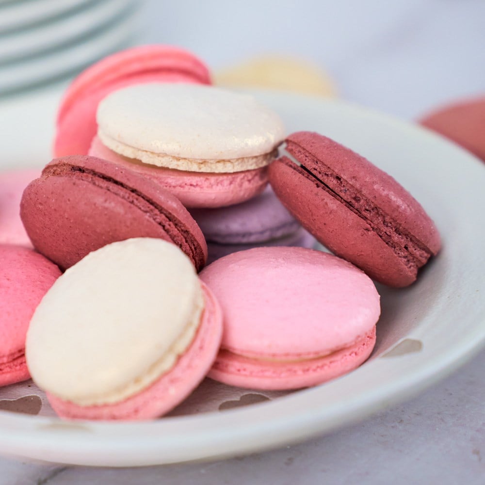 Valentine's Day Macarons 