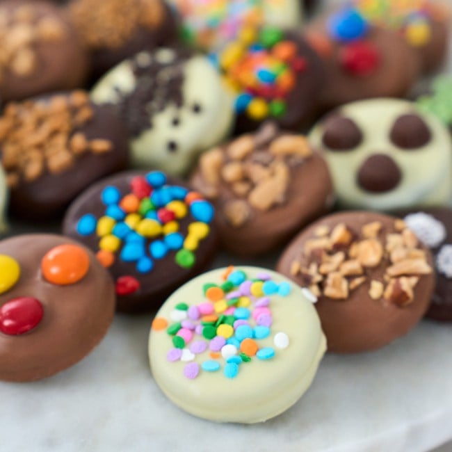 Gourmet Chocolate Dipped Oreo Cookies - 24 piece