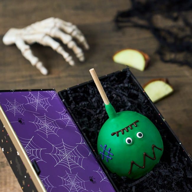 Spooky Chocolate-Covered Caramel Apple Duo Gift