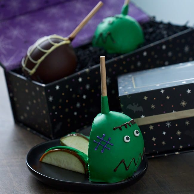 Spooky Chocolate-Covered Caramel Apple Duo Gift