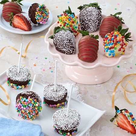 Happy Birthday Strawberries & Brownie Pops 9325