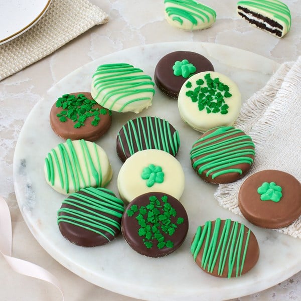 St. Patrick’s Day Oreo® Cookies 9401